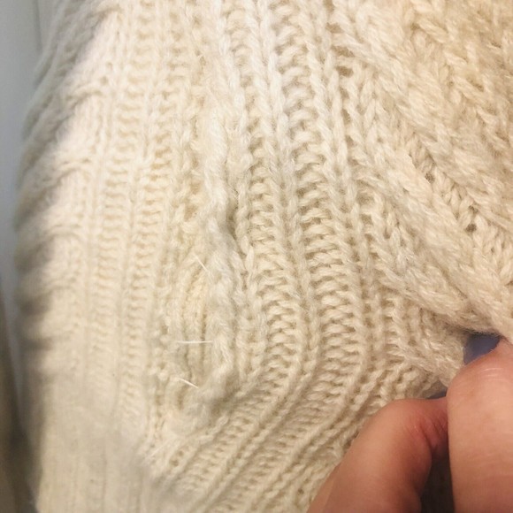 Beautiful Vince Cream Knit Ribbed Yak & Wool Open Front Cardigan Sweater Small - Picture 7 of 12